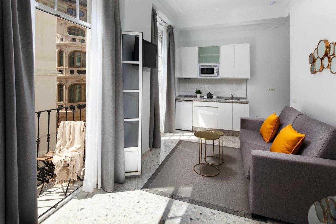 Wanderlust Malaga Apartamentos 3 Málaga Exterior foto